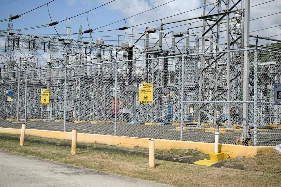 Se restablece el servicio eléctrico en el país