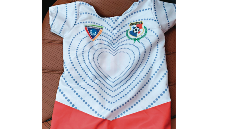 Entregan batas para inspirar a futuras estrellas