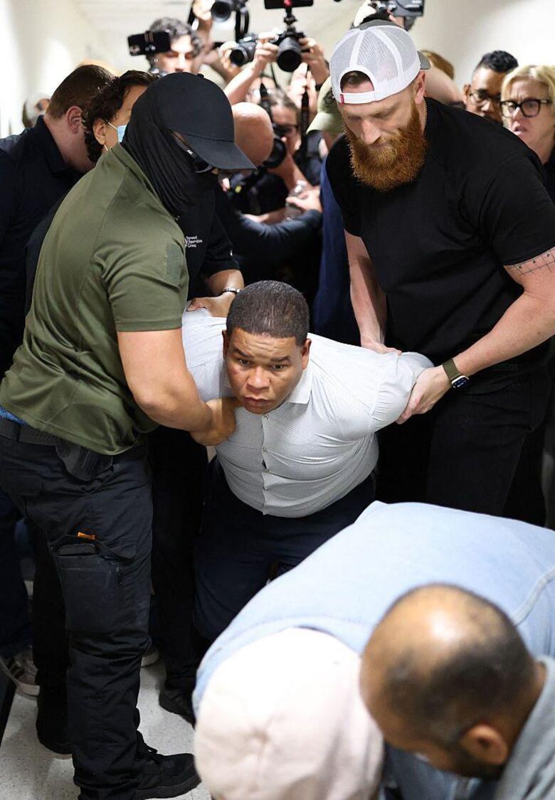 ¿Quién está siendo arrestado por ICE en Estados Unidos bajo el gobierno de Trump?