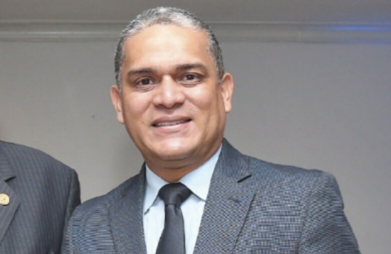 Tres directores en menos de tres meses: el inestable liderazgo de comunicación en la CSS