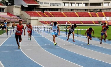 El Salvador es el rey de la pista