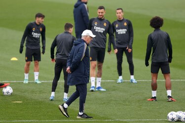 Un Real Madrid mermado ante un Nápoles renovado