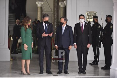 Blinken y Mayorkas visitan a Cortizo en la Presidencia y recorren las esclusas de Miraflores