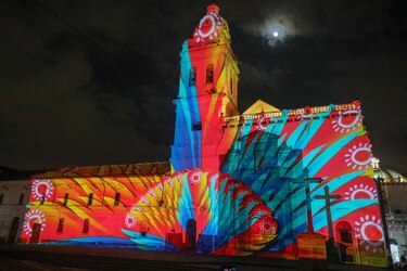 Leyendas, historia y cultura: Quito se ilumina con su festival de ‘mapping’ Luz de América