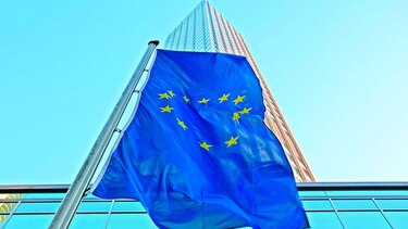 España propone crear fondo europeo