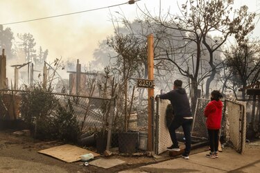 Los incendios en Los Ángeles podrían dejar pérdidas de más de 50,000 millones de dólares