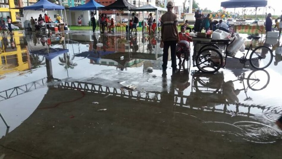 Se inunda recién inaugurado Paseo Marino en Colón