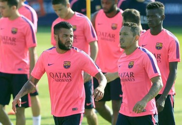 Messi, Neymar, Alves y Mascherano pasan la revisión médica