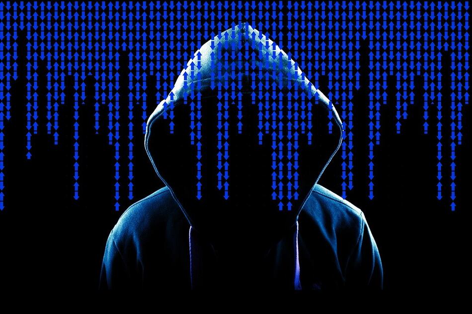 Aumentan las estafas online contra adultos mayores: llamadas bancarias falsas, premios engañosos y deepfakes, entre las más usadas