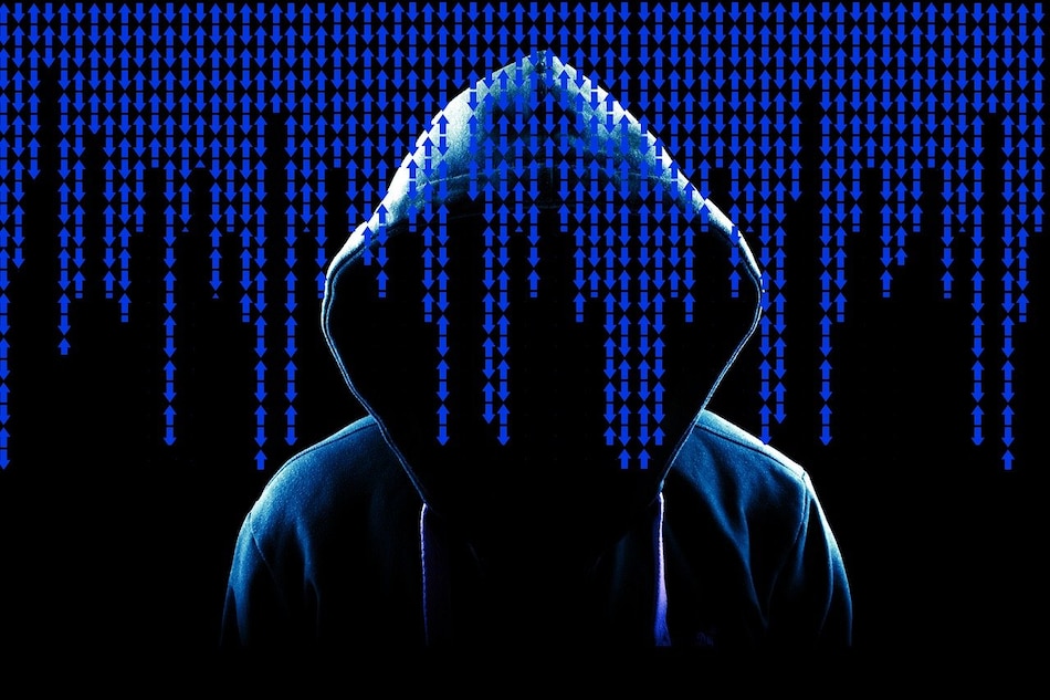 Aumentan las estafas online contra adultos mayores: llamadas bancarias falsas, premios engañosos y deepfakes, entre las más usadas