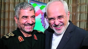 Irán se radicaliza en respuesta a posición de Trump