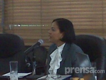 De Bianchini sustenta el presupuesto de la Contraloría