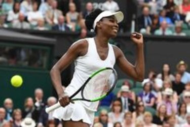Djokovic gana; definidas las semifinales femeninas