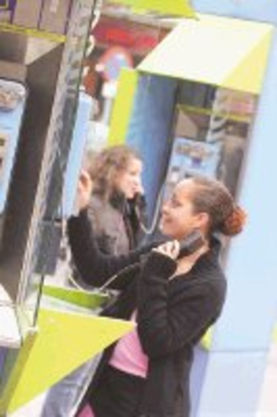 Telefónicas Móviles sube ganancias en 4.5%