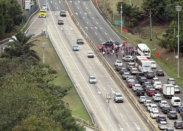Así transcurre el paro; se reportan algunas protestas y cierres parciales de vías