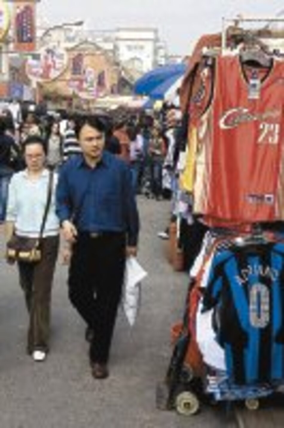 China seguirá la lucha contra la piratería