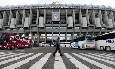 Dani Alves califica de vergüenza jugar la final de la Libertadores fuera de Sudamérica