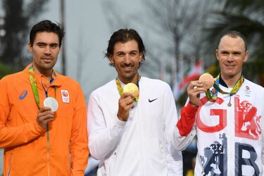 Cancellara se corona en la contrarreloj de Río