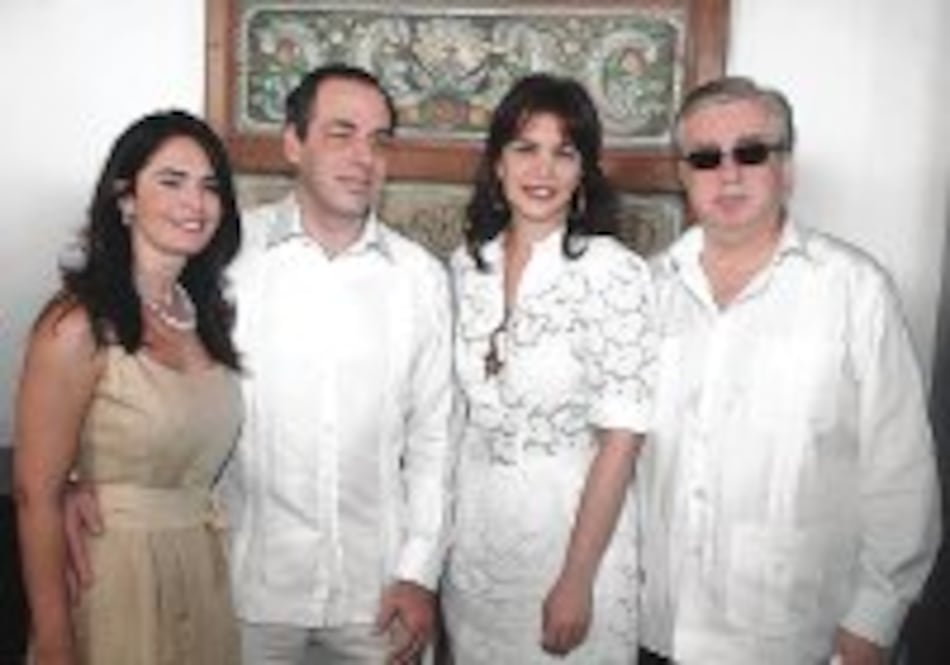 De gallos, oleoductos y millones