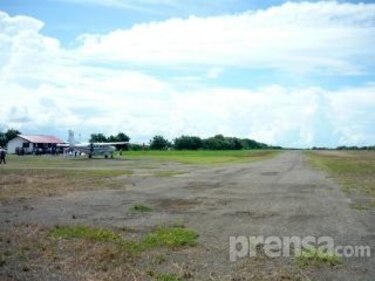 Rehabilitación de aeropuerto de Guararé costará 600 mil dólares
