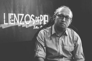 Tatuaje para 'borrar' las huellas del cáncer de mama