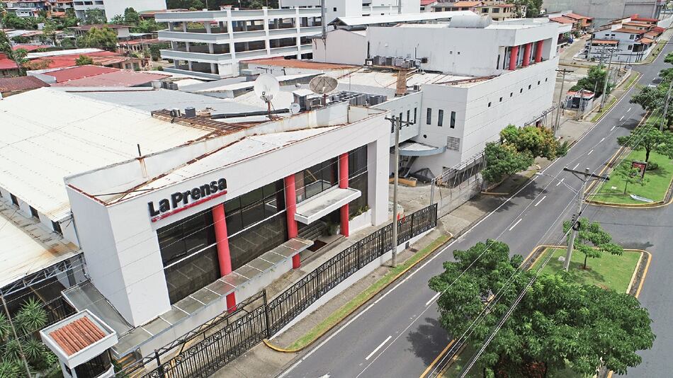 21 días de secuestro de cuentas de Corprensa