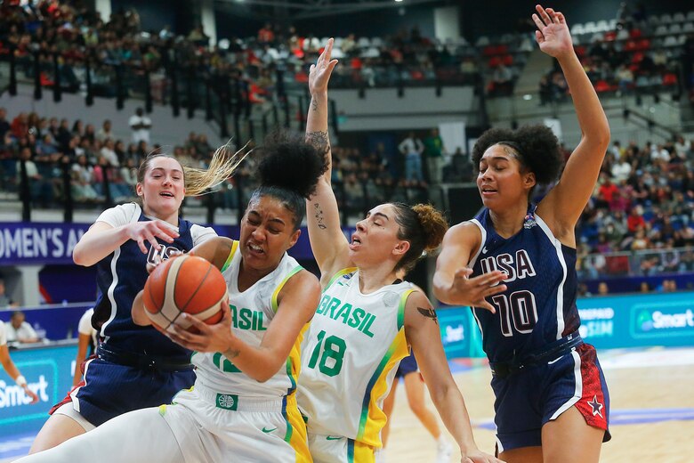 Estados Unidos gana la Americup femenina ante Brasil y Canadá queda tercera en tiempo extra