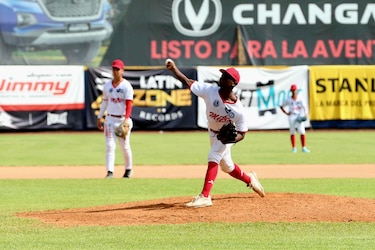 Arrancó el Campeonato Nacional de Béisbol Intermedio con grandes emociones