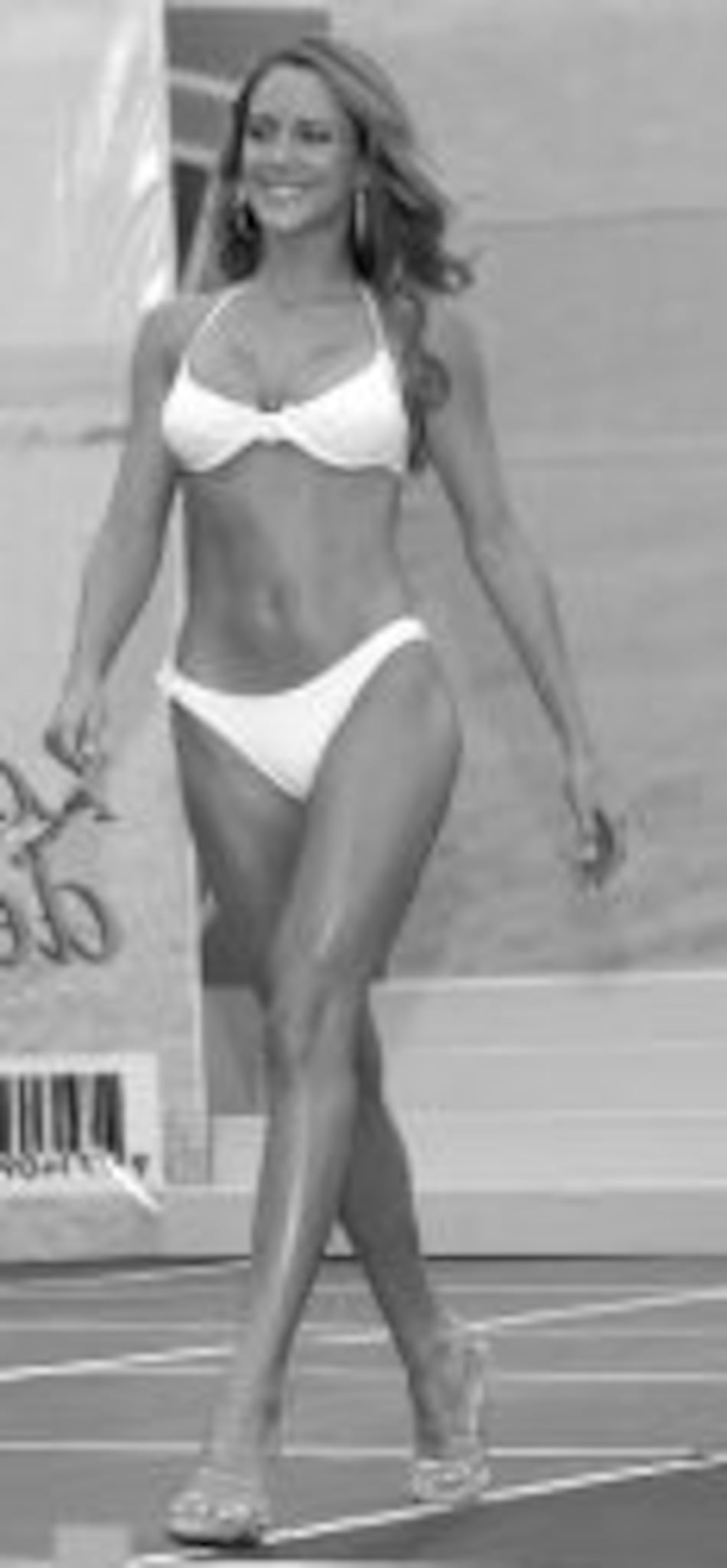 Ana Isabel Ibañez es Miss Hawaiian Tropic