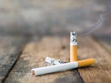 El riesgo para la salud de la exposición al humo del tabaco en el vehículo es mayor que en otros espacios cerrados