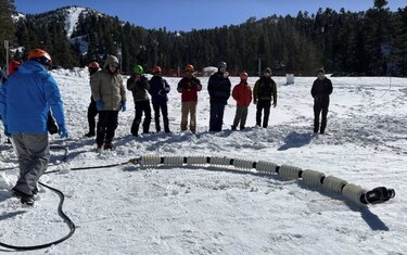 La NASA afina un robot serpiente todoterreno para otros mundos