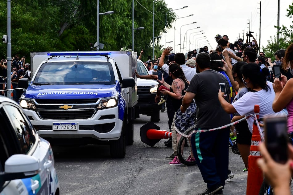 El abogado de Maradona denuncia ‘criminal idiotez’ por el retraso de las ambulancias