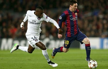 Luiz Adriano termina como líder goleador; Messi al acecho