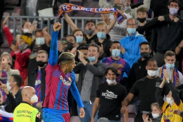 Ronald Araujo salva el empate para un Barcelona que certifica su crisis