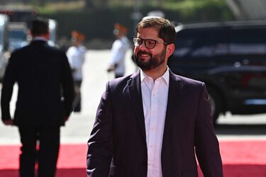 Gabriel Boric tilda de ‘inaceptable’ que haya personas encarceladas en Cuba ‘por pensar distinto’