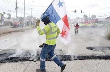 Incertidumbre, caos, huelga, protesta, y un acuerdo roto