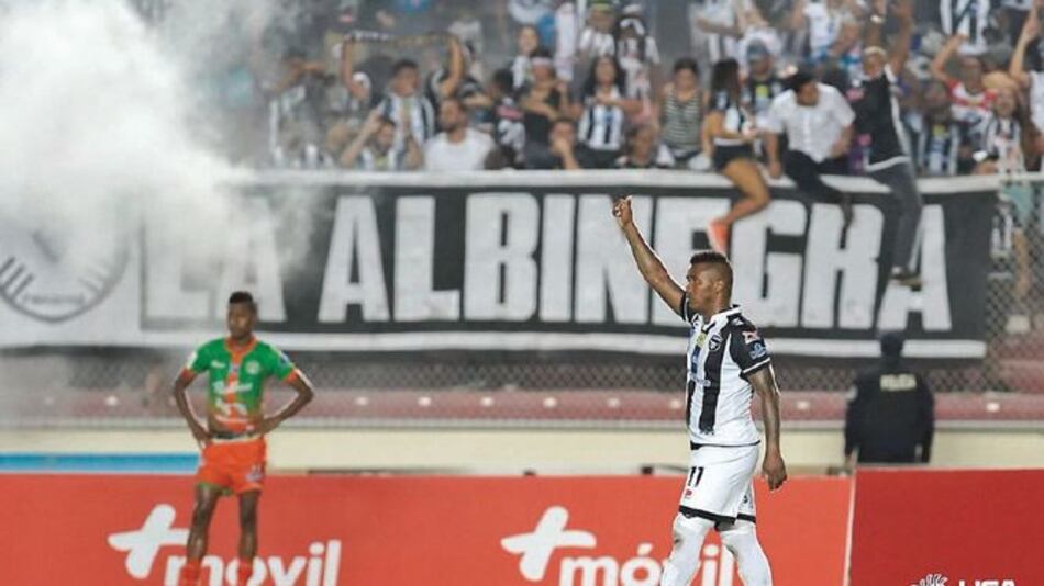 Tauro y Árabe, en una final adelantada hoy en el Rommel