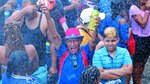 Fiesta, culecos y disfraces