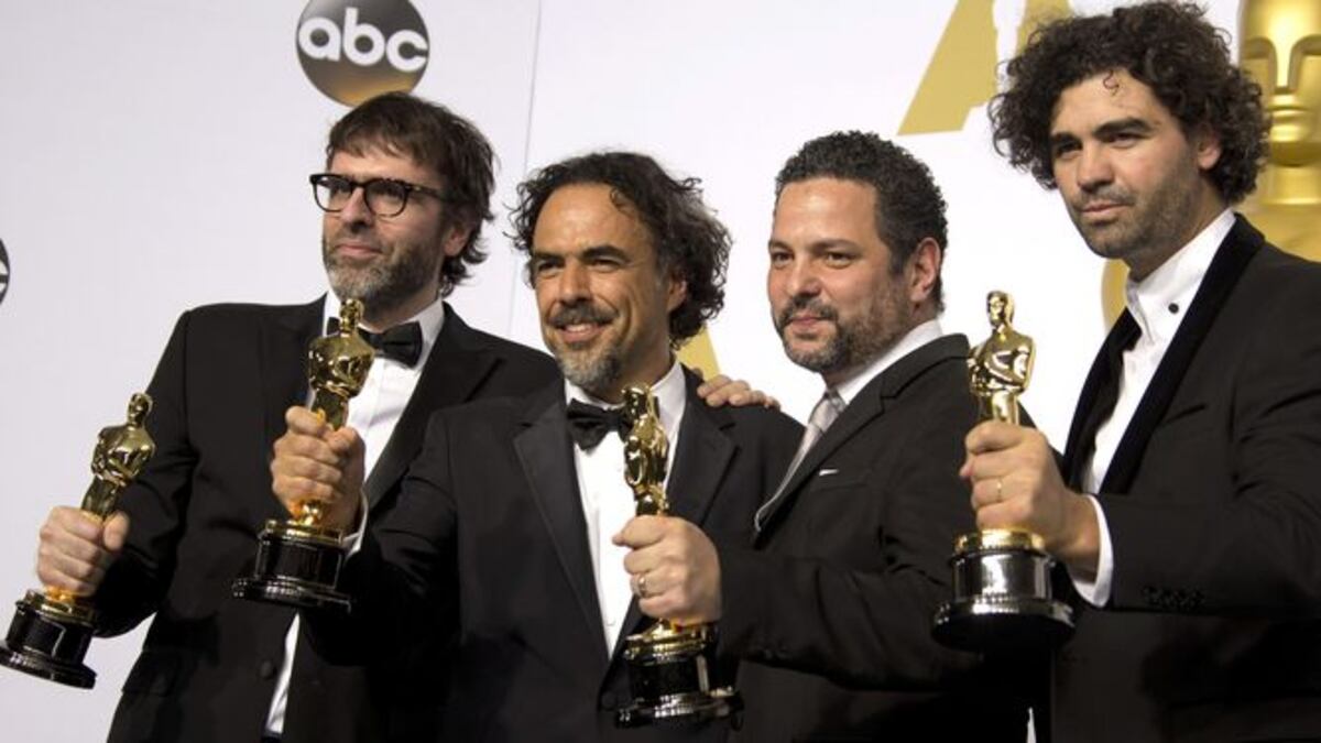 Birdman se lleva cuatro Oscar, incluyendo película y director
