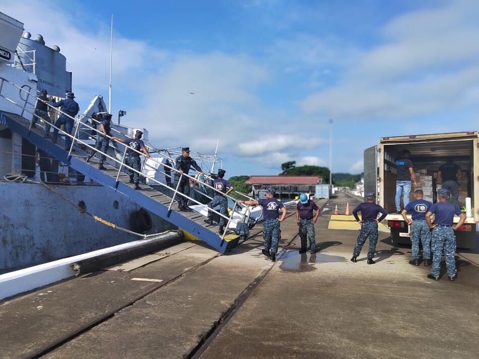 Debido a los cierres en el país, el Minsa distribuye medicamentos e insumos en las distintas regionales