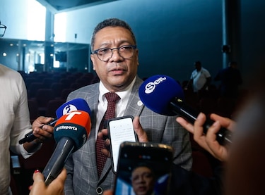 CSS, finanzas y grado de inversión: Dino Mon enfrenta el debate en la Asamblea