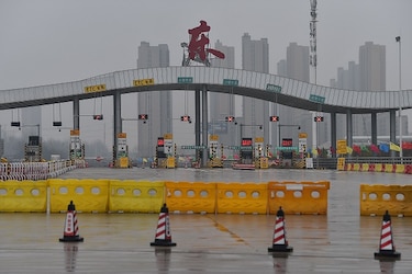 Estados Unidos anuncia que evacuará a sus ciudadanos del epicentro del coronavirus en China