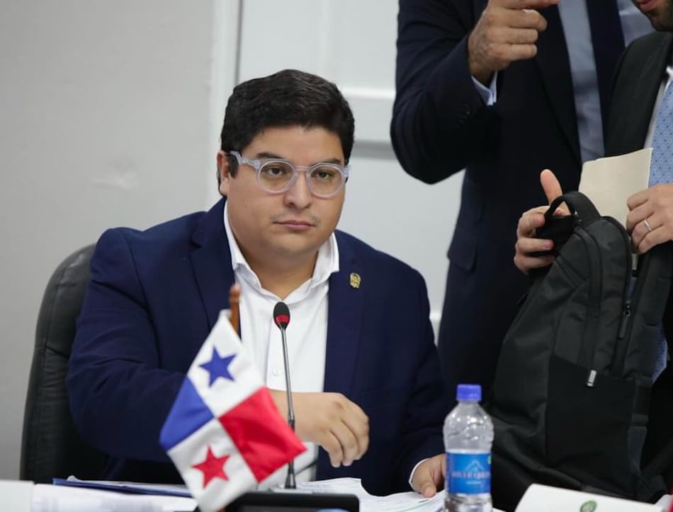 Diputado panameñista desafía a Blandón y respalda proyecto de amnistía impulsado por Camacho