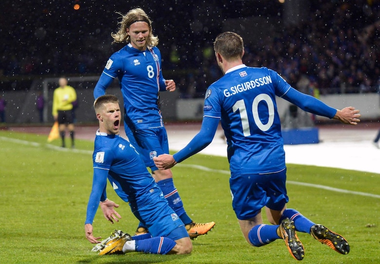 Islandia se clasifica a su primera Copa Mundial