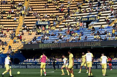 El público vuelve a los estadios de LaLiga en Valencia y Villarreal