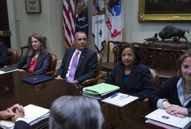 Obama urge a mantener respuesta 'agresiva' al ébola pese a avances en Liberia