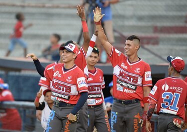 Coclé, Metro y Oeste intentan seguirle la pisada al líder invicto Herrera