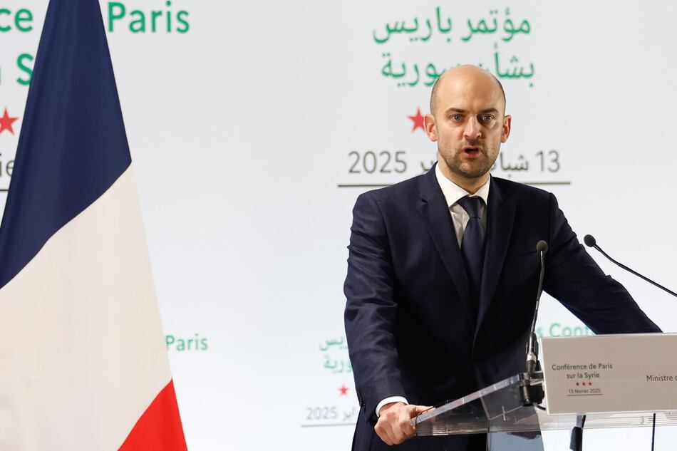 París reúne el lunes a líderes europeos para tratar sobre la seguridad del continente