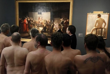 300 visitantes en cueros en la muestra 'Hombres desnudos' de Viena