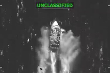 Estados Unidos ataca nueva lancha en el Pacífico en pleno debate por la legalidad de las operaciones